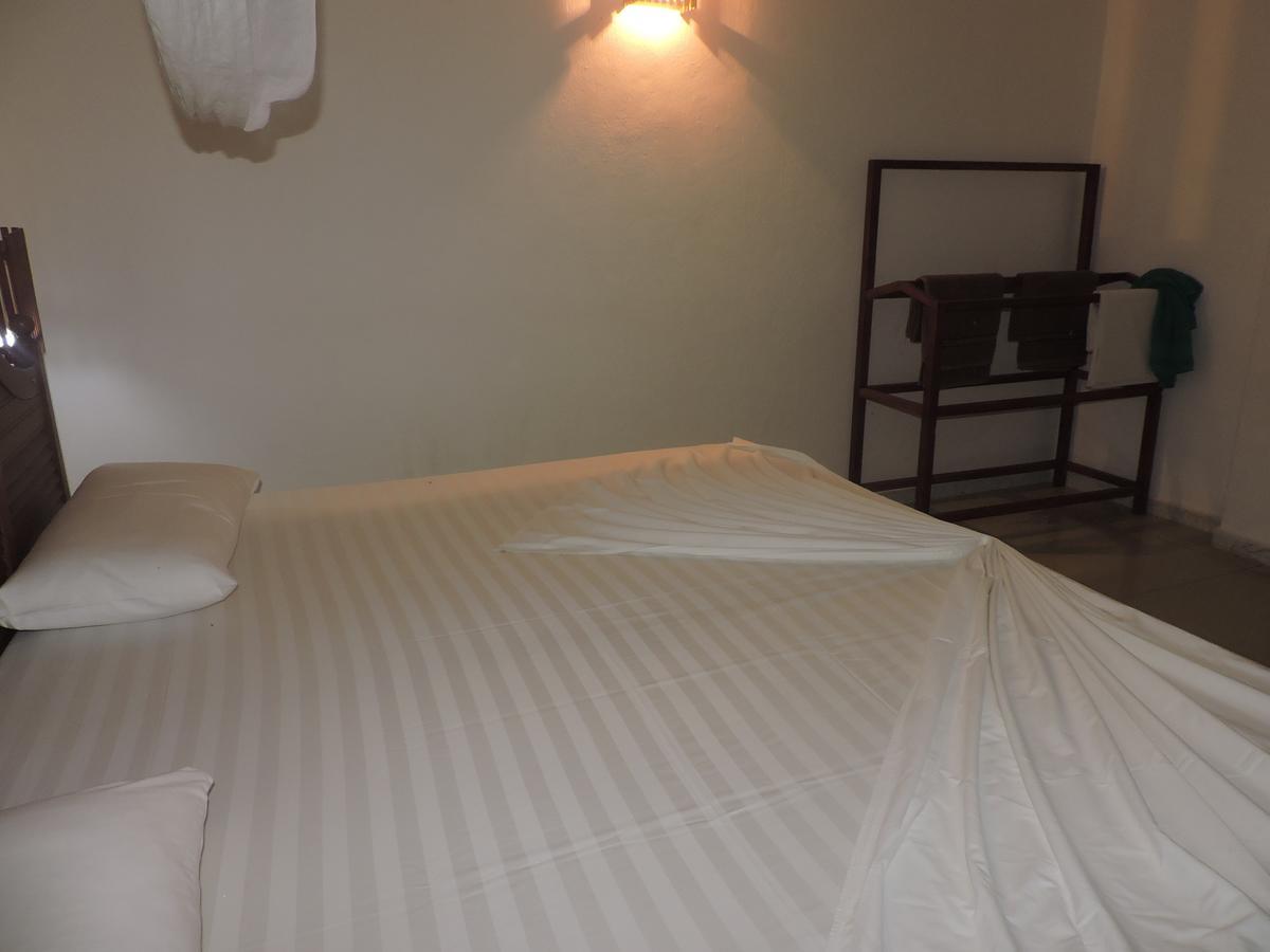 Primrose Guest House Unawatuna Exterior foto